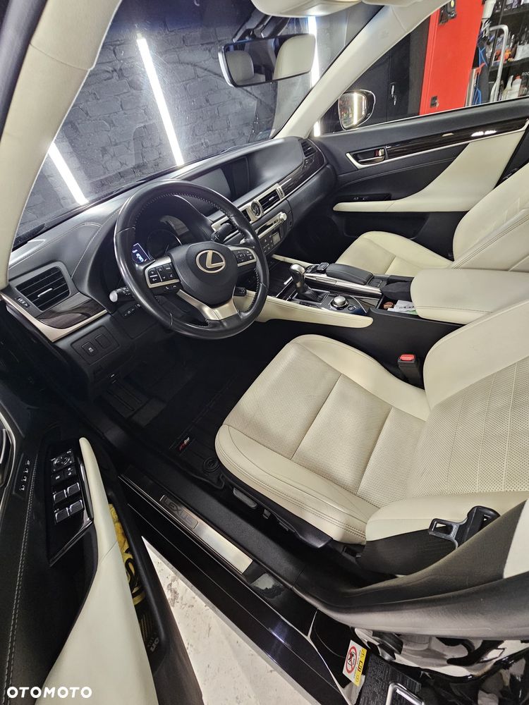 Lexus GS 200t / 300 Elegance - 16