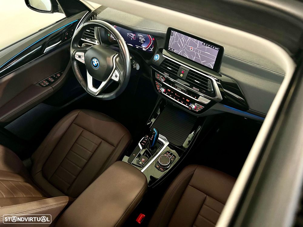 BMW iX3 Impressive - 15
