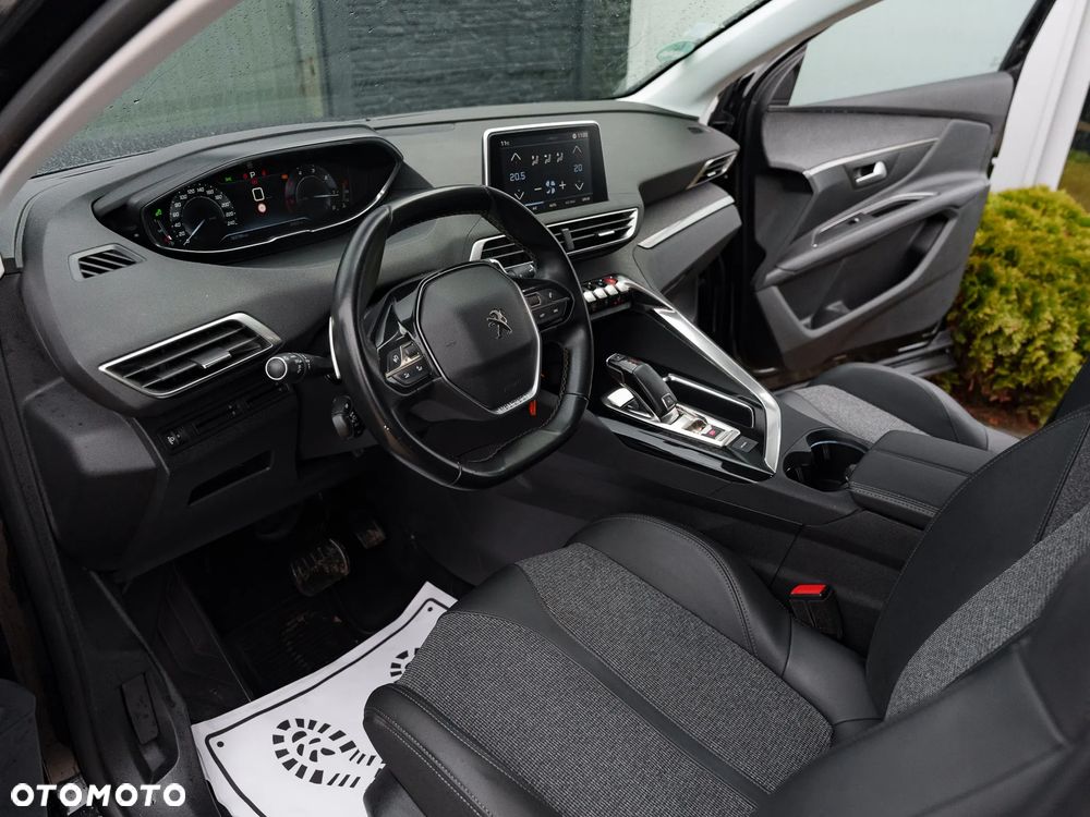 Peugeot 3008 BlueHDi 130 Stop & Start EAT8 Allure - 16