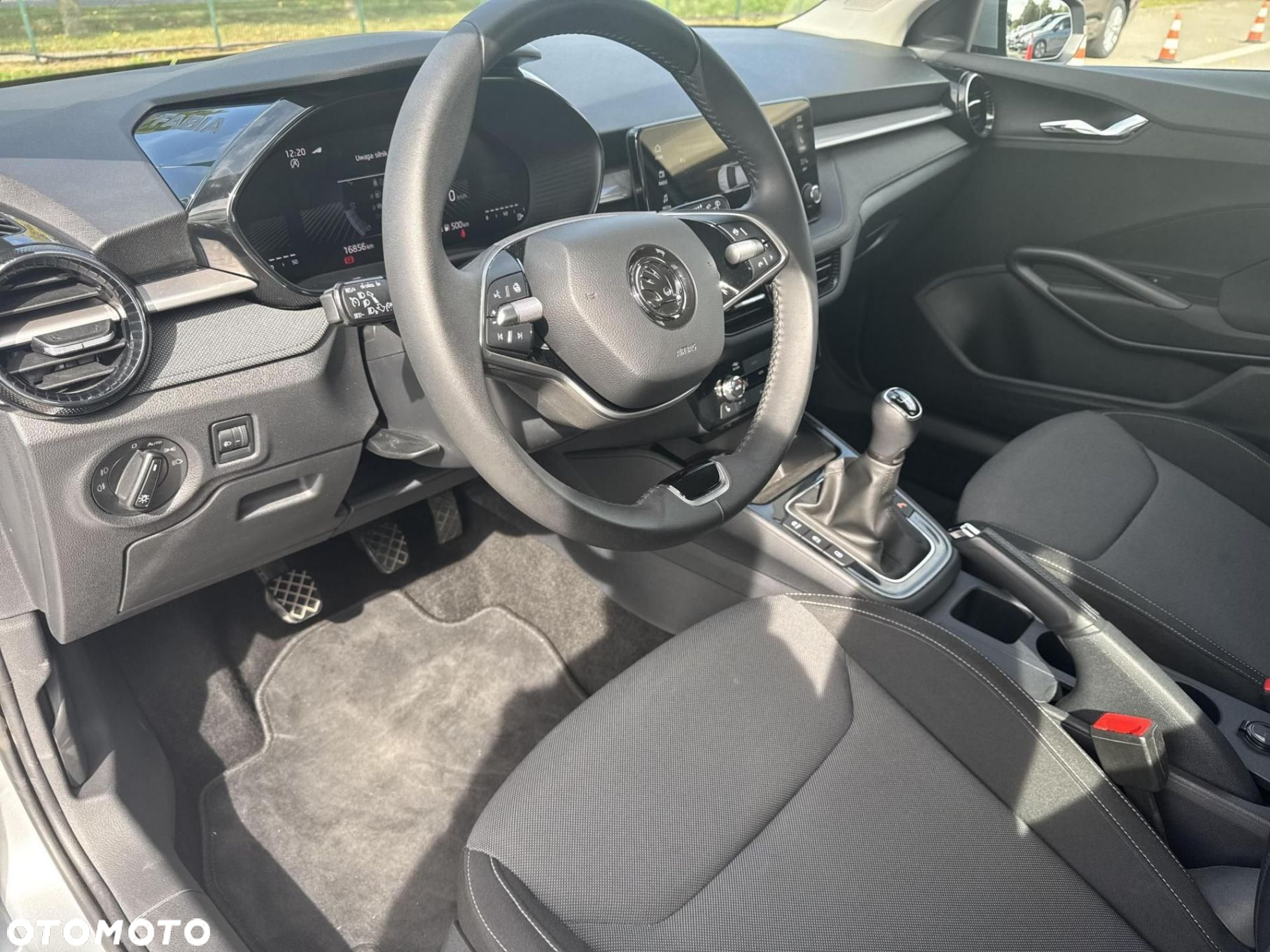 Skoda Fabia - 9