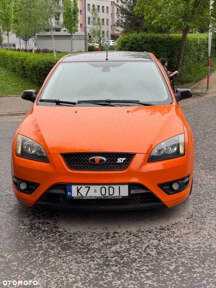 Ford Focus ST - 9