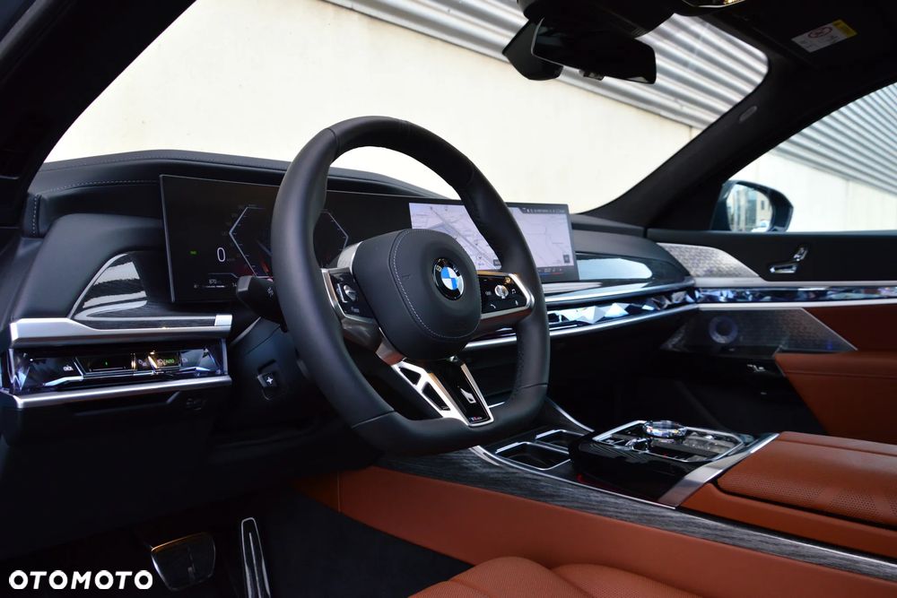 BMW Seria 7 740d xDrive mHEV Individual Edition sport - 13