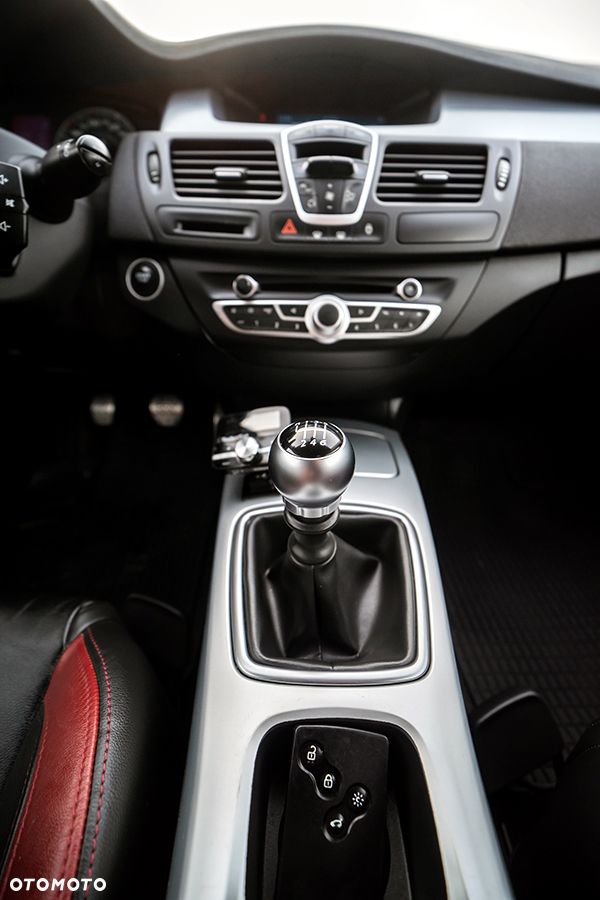 Renault Laguna - 25