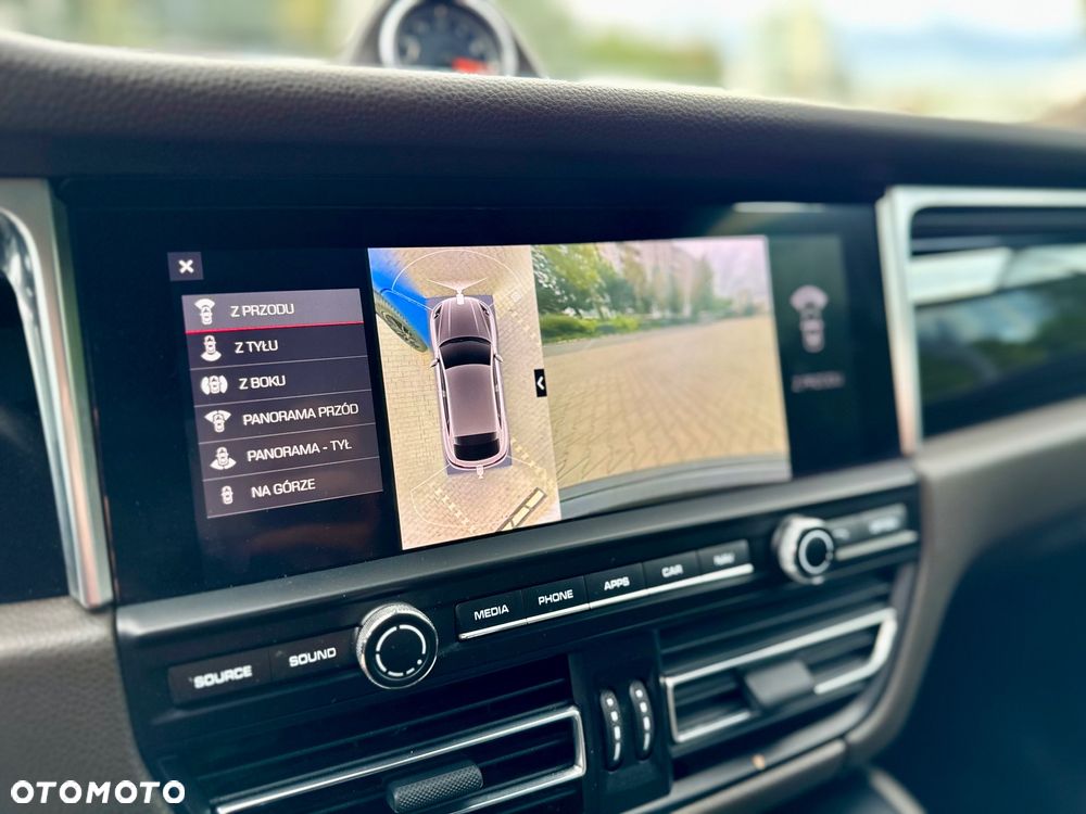 Porsche Macan Standard - 16