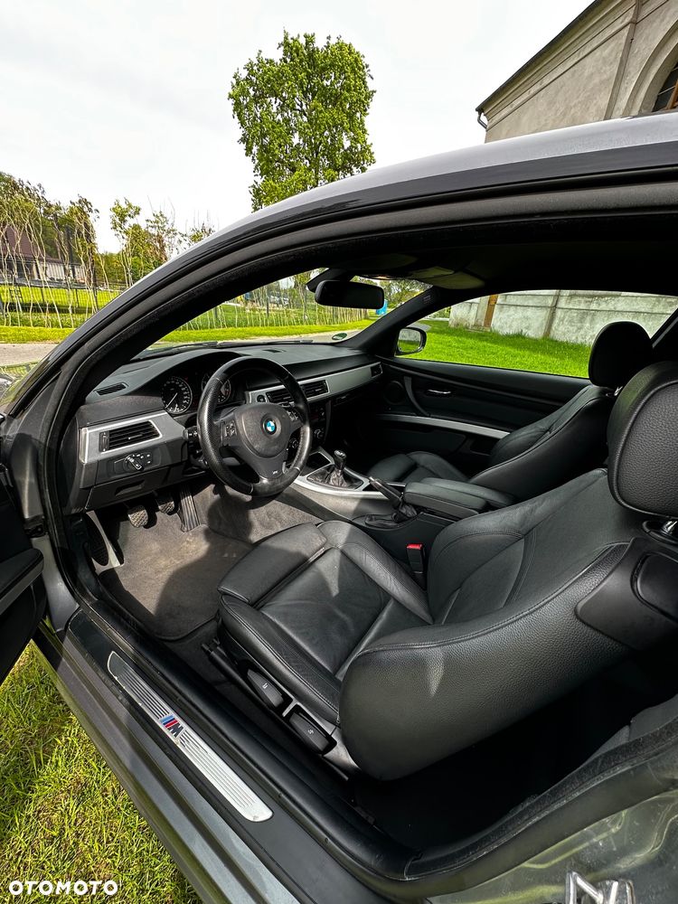 BMW Seria 3 320i M Sport Edition - 23