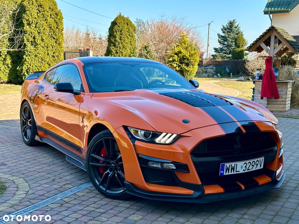 Ford Mustang - 2