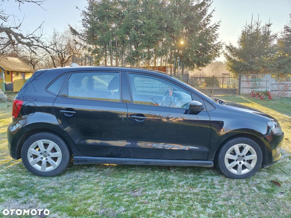 Volkswagen Polo - 2