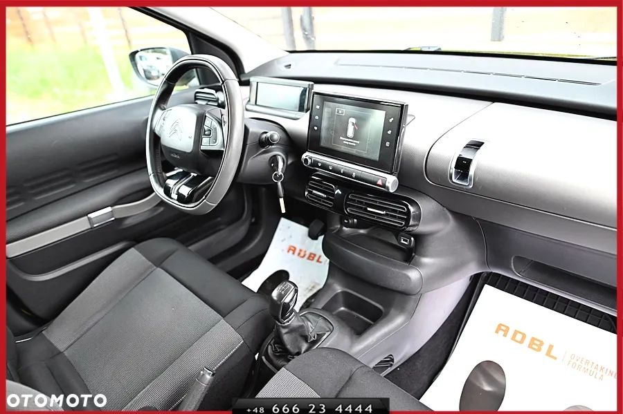 Citroën C4 Cactus 1.2 PureTech Shine - 17
