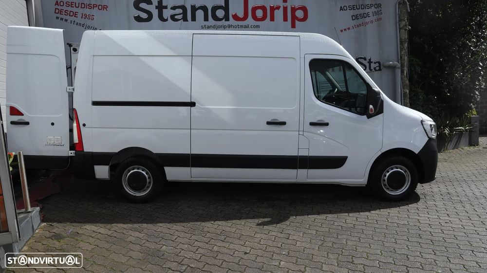 Renault Master 2.3 dCi 135 L2H2 - 4