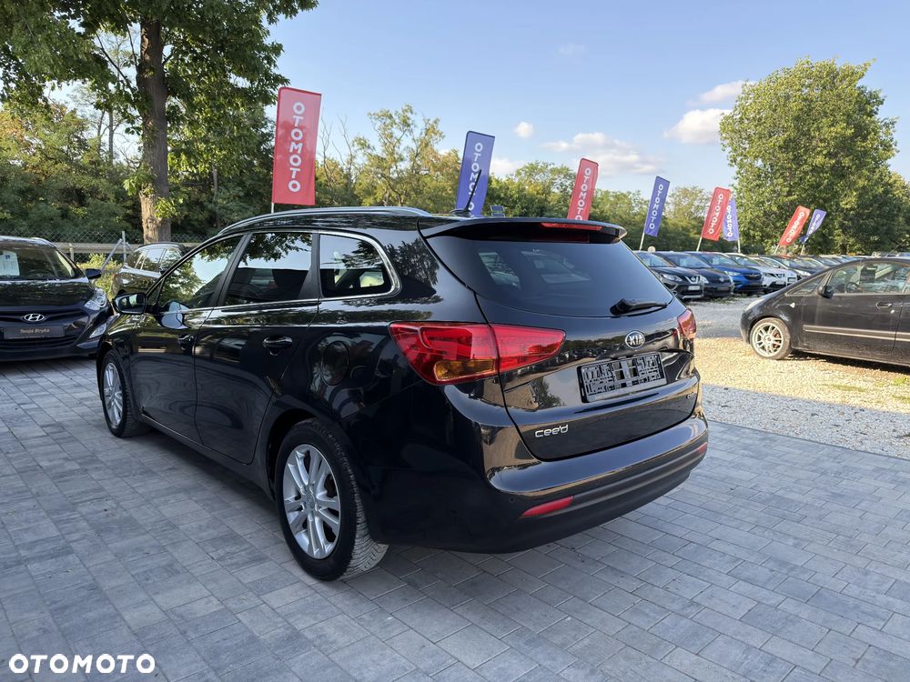 Kia Ceed 1.6 CRDi L - 4