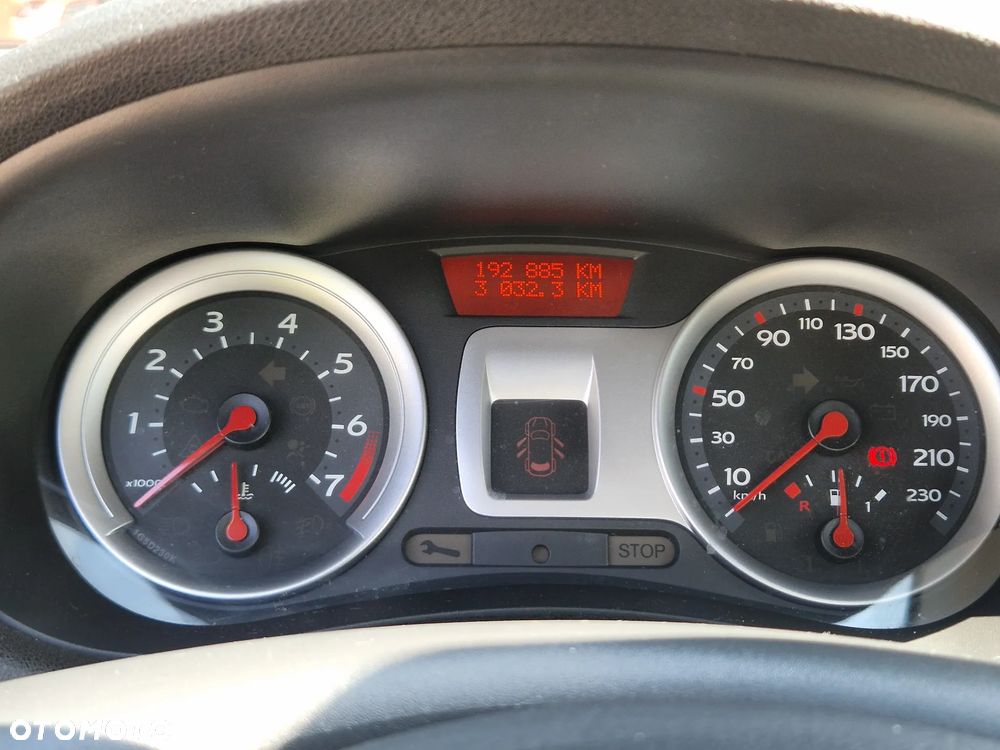 Renault Clio - 7