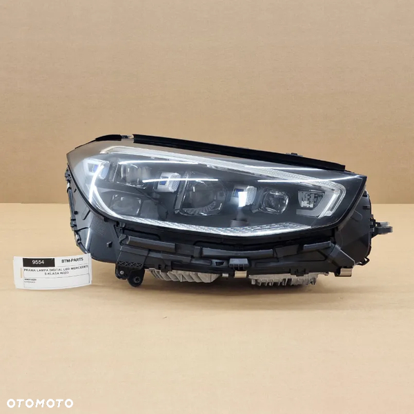 PRAWA LAMPA REFLEKTOR MERCEDES S W223 V223 DIGITAL LIGHT