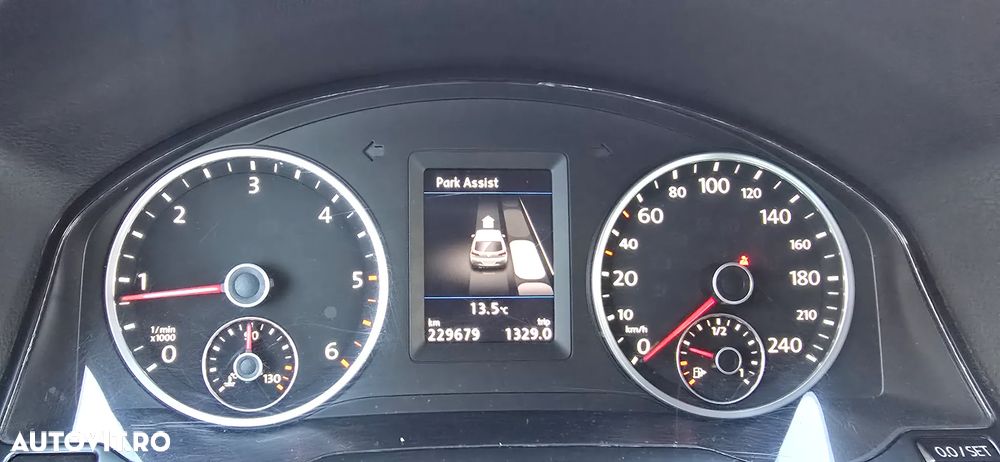 Volkswagen Tiguan - 22