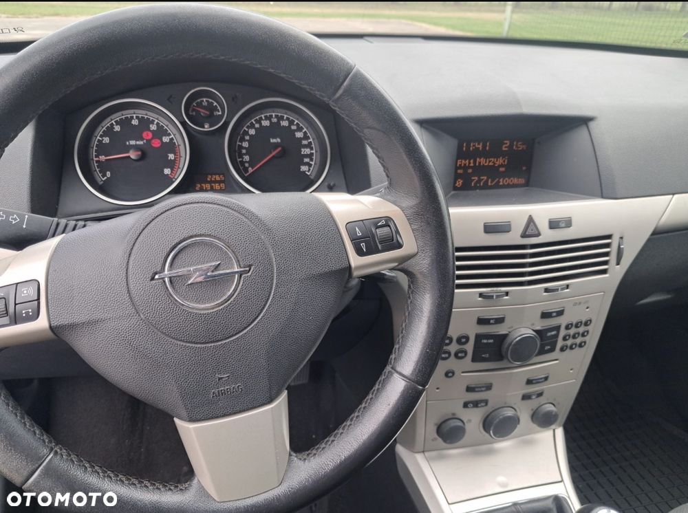 Opel Astra 1.4 - 15