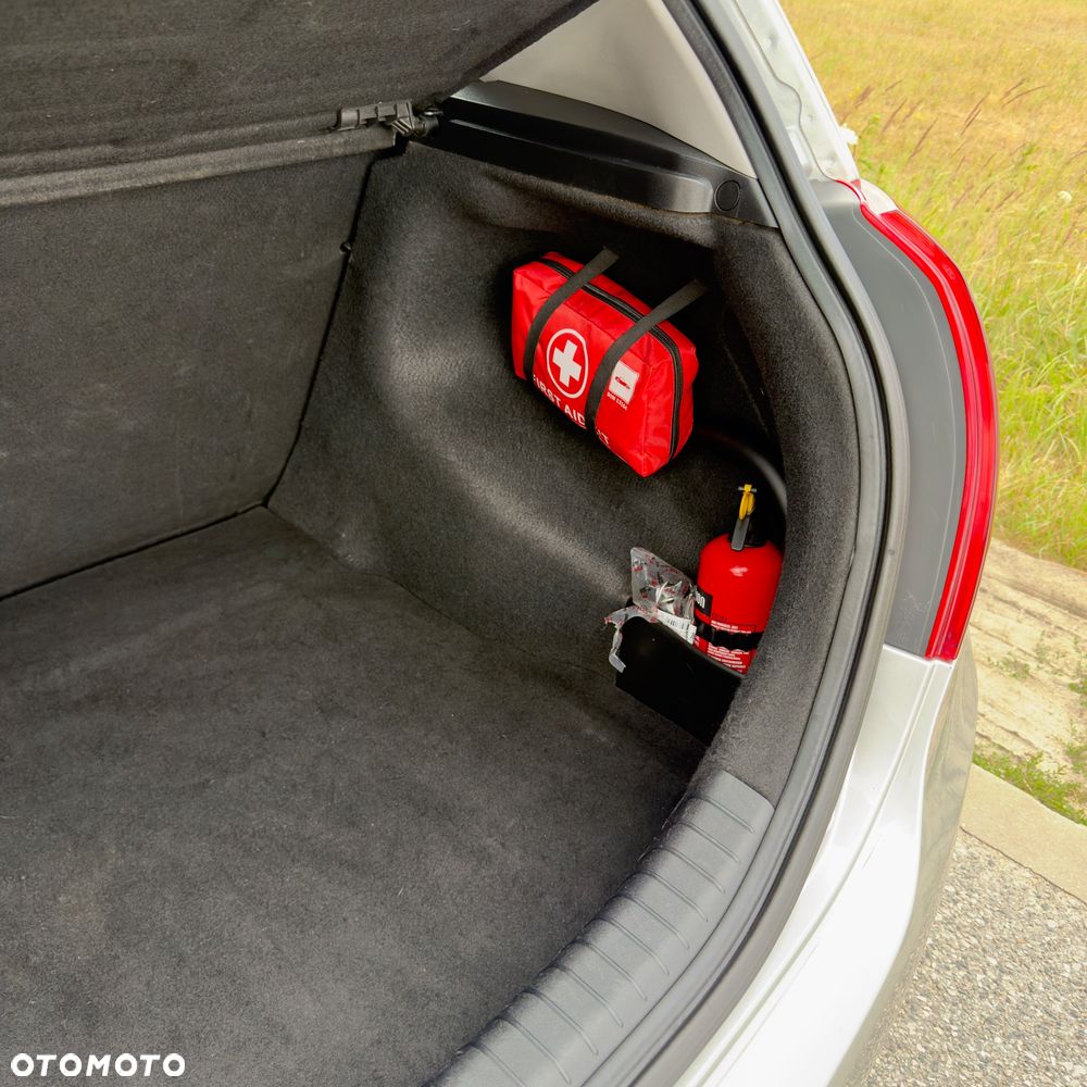 Kia Ceed 1.4 CVVT Attract - 17