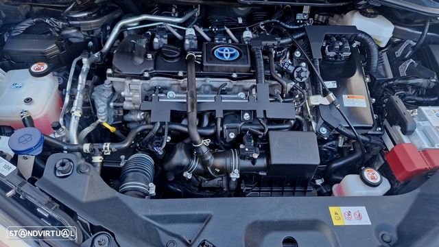 Toyota C-HR 1.8 Hybrid Exclusive - 26