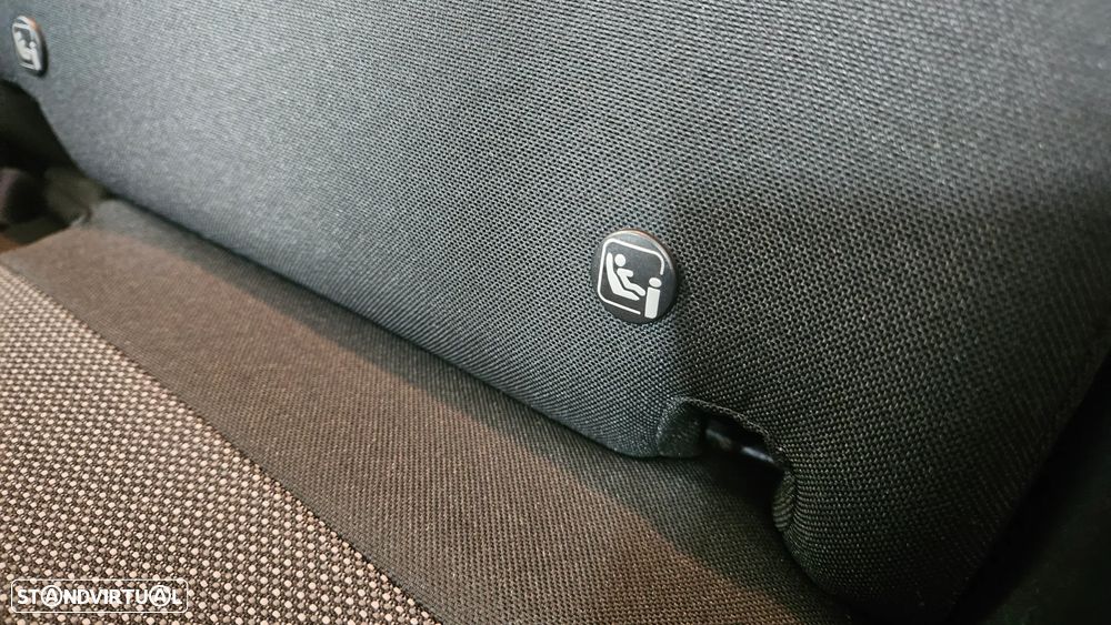 Citroën C3 Aircross 1.5 BlueHDi Shine EAT6 S&S - 32