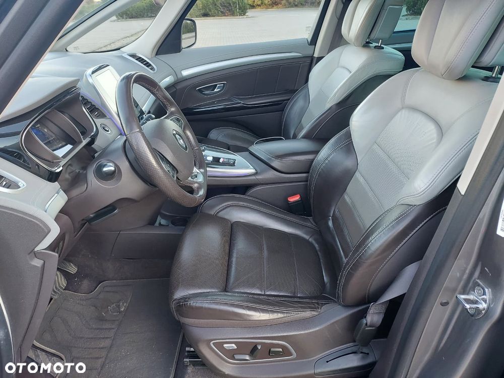 Renault Espace 1.6 dCi Energy Initiale Paris EDC 7os - 14