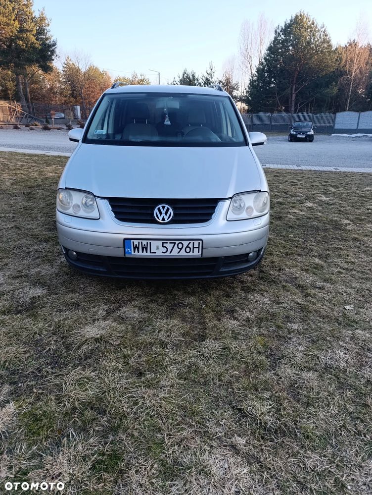 Volkswagen Touran 1.9 TDI Conceptline - 1
