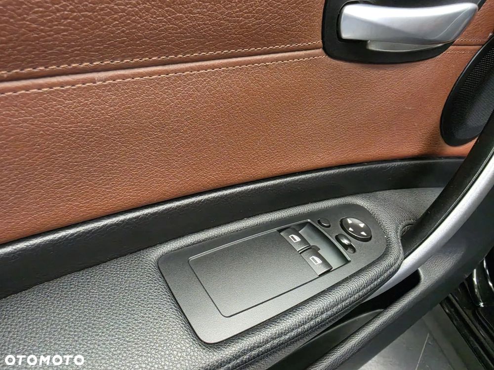 BMW Seria 1 116d DPF Edition Lifestyle - 25