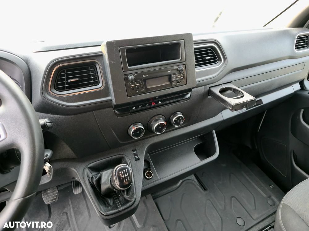 Renault Master - 10