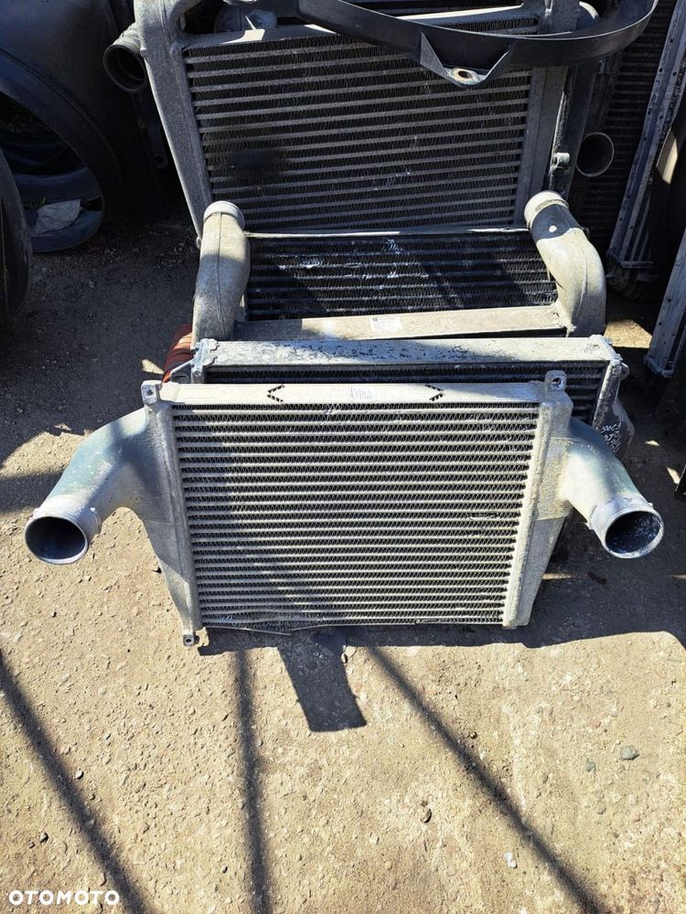 KOMPLETNA CHŁODNICA INTERCOOLER MAN L2000 - 1