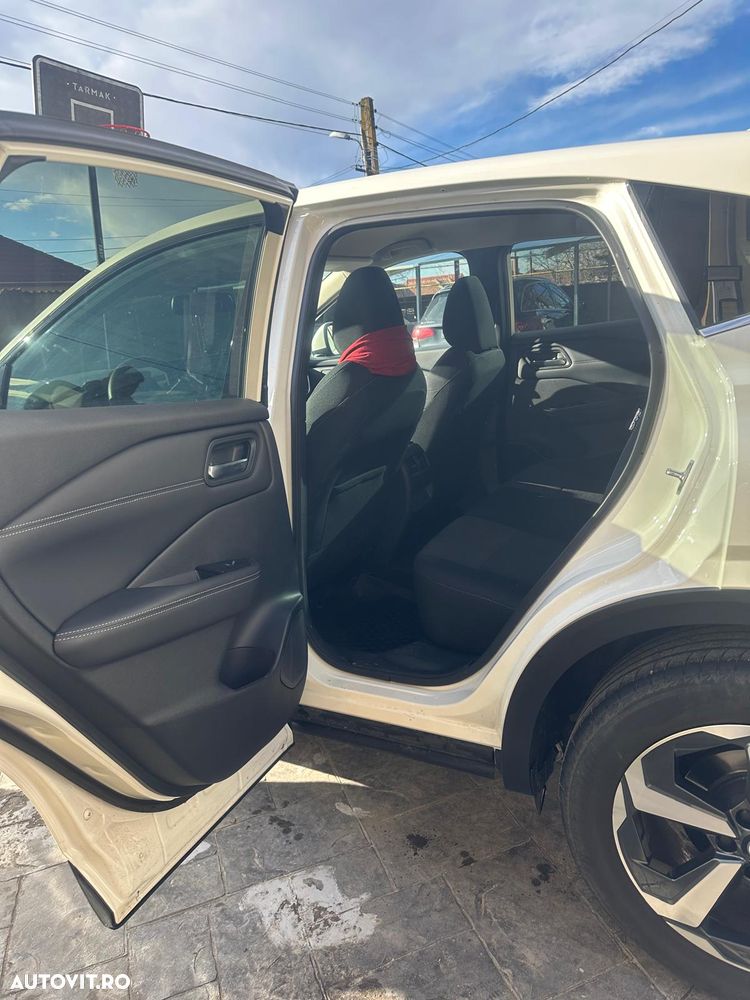 Nissan Qashqai 1.3 l 156CP X-Tronic MHEV N-Connecta - 10