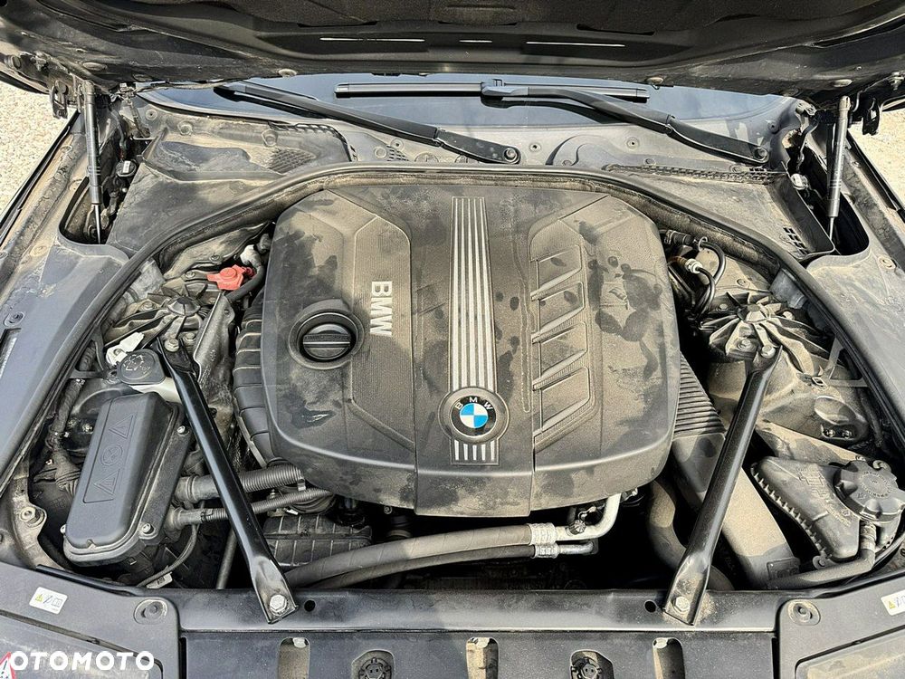 BMW Seria 5 - 16