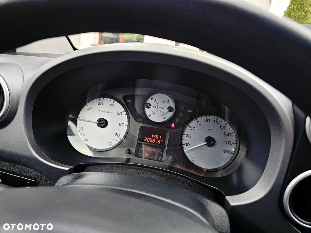Peugeot Partner Tepee BlueHDi 100 Stop&Start Active - 32
