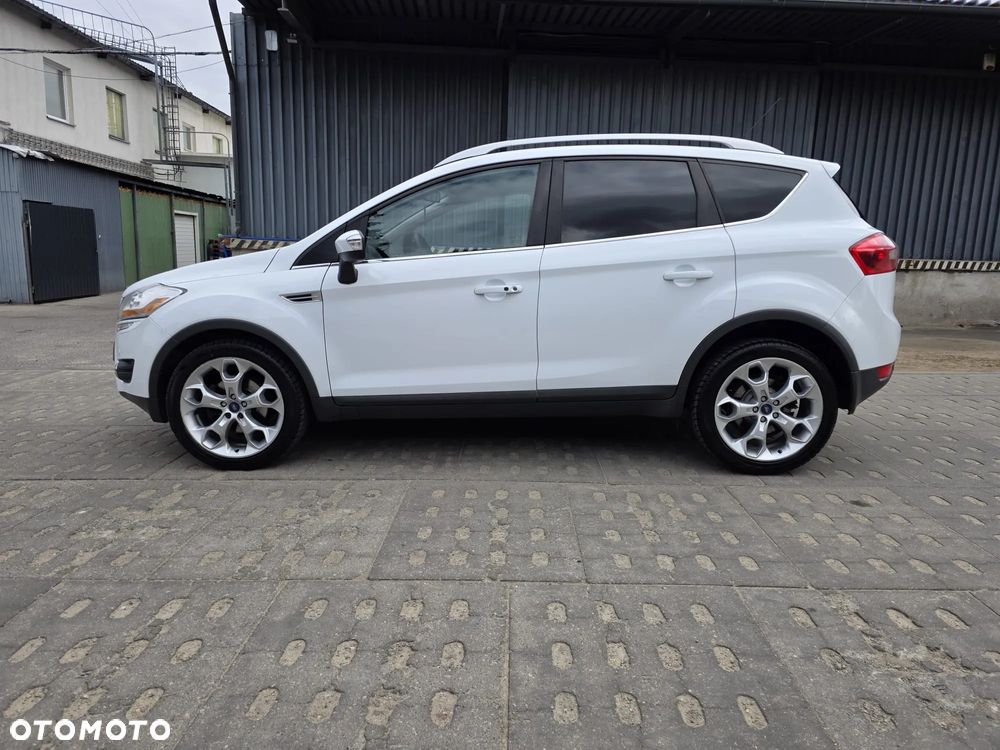 Ford Kuga 2.0 TDCi 4WD Titanium - 4