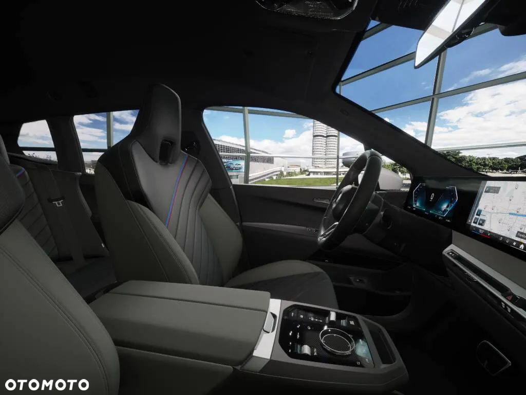 BMW iX xDrive45 100.6kWh - 14