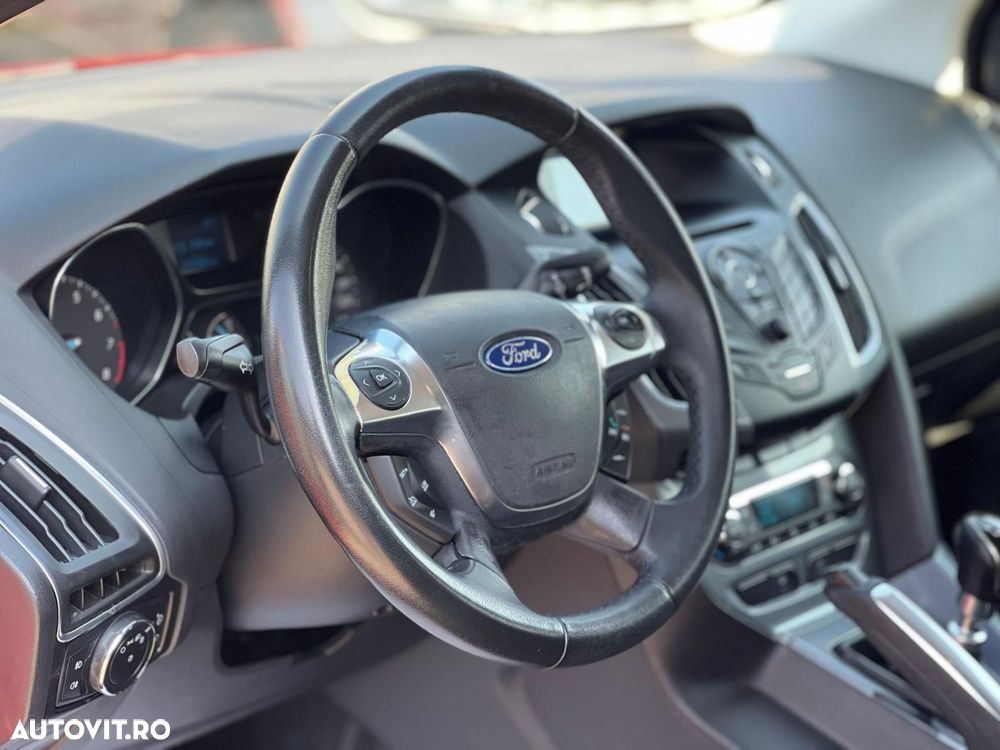 Ford Focus 1.6 EcoBoost Start Stop Titanium - 8