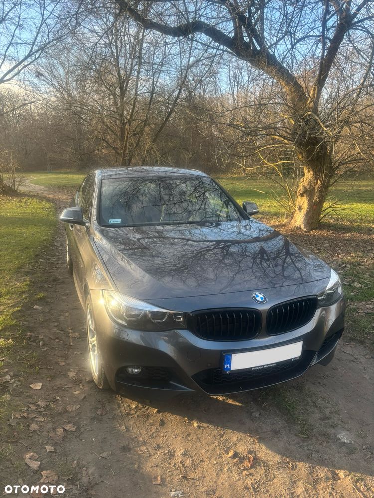 BMW 3GT 320i xDrive M Sport - 13