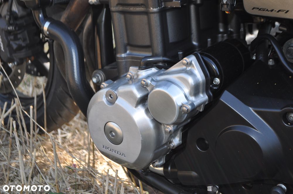 Honda CB - 21
