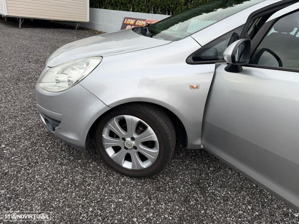Opel Corsa 1.3 CDTi Enjoy - 19