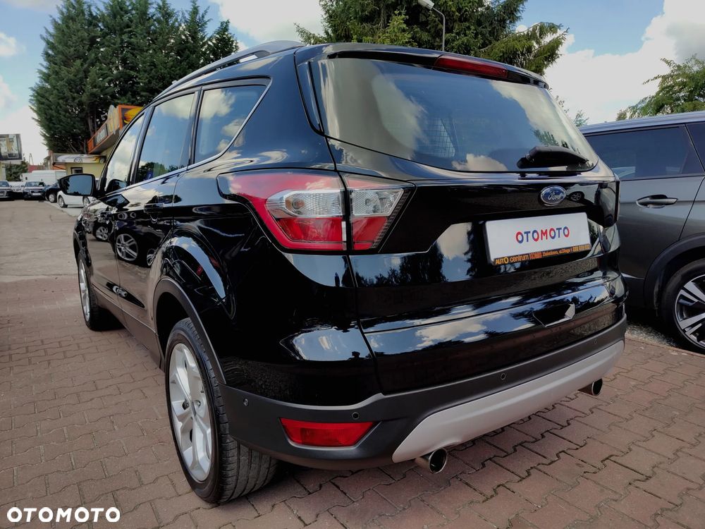 Ford Kuga - 12