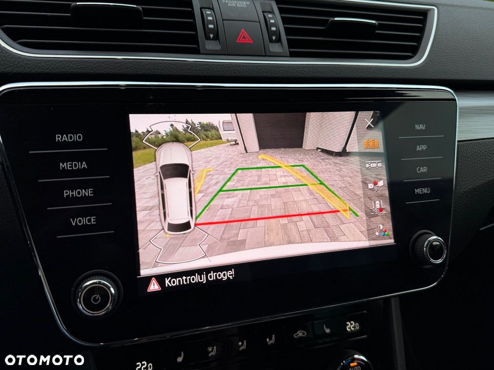 Skoda Superb 2.0 TDI SCR Style DSG - 11