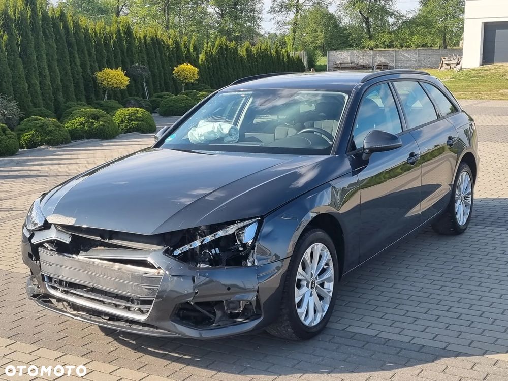 Audi A4 Avant 35 TDI S tronic - 4