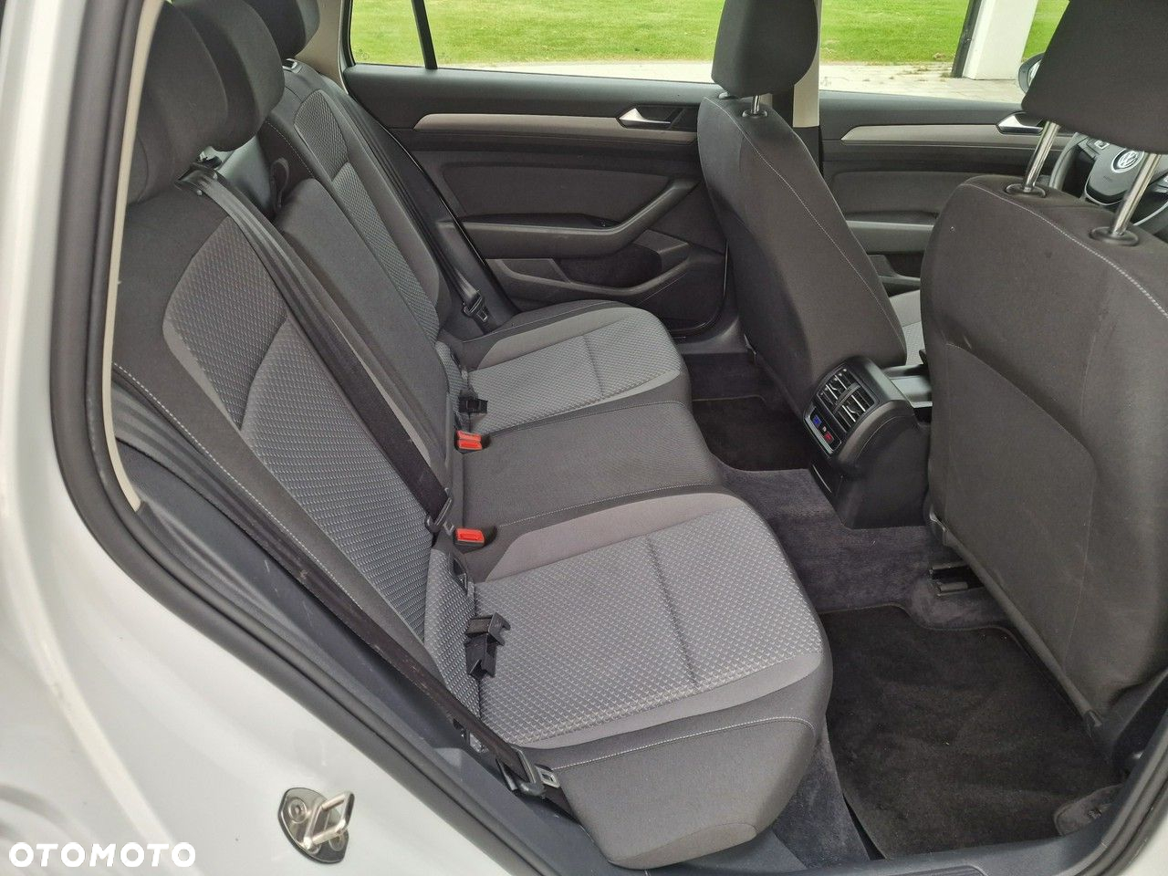 Volkswagen Passat - 7