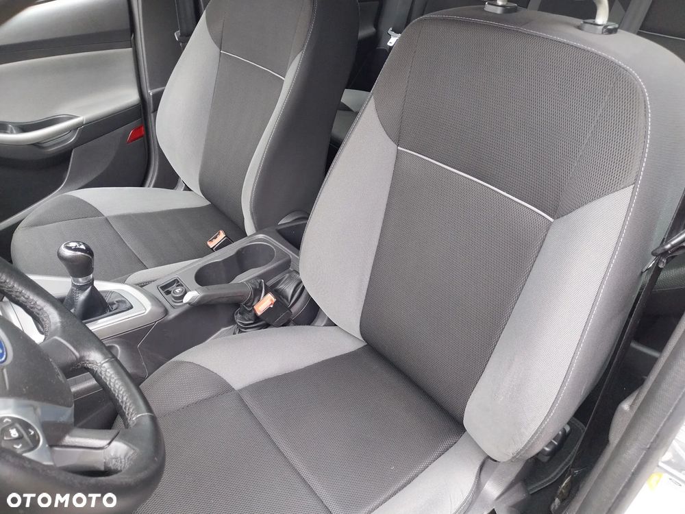 Ford Focus 1.6 TI-VCT Trend - 14