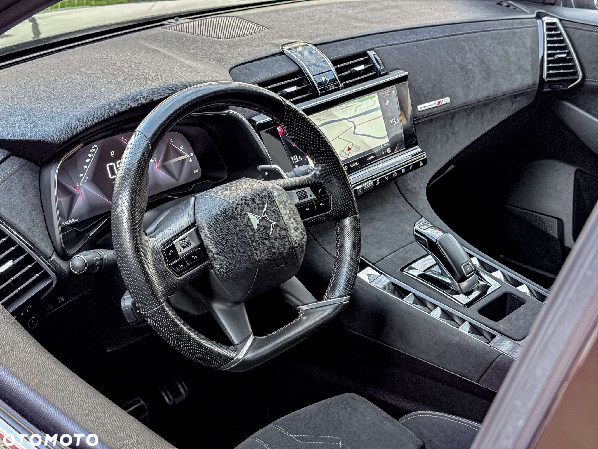 DS Automobiles DS 7 Crossback 2.0 BlueHDi Performance Line + - 17