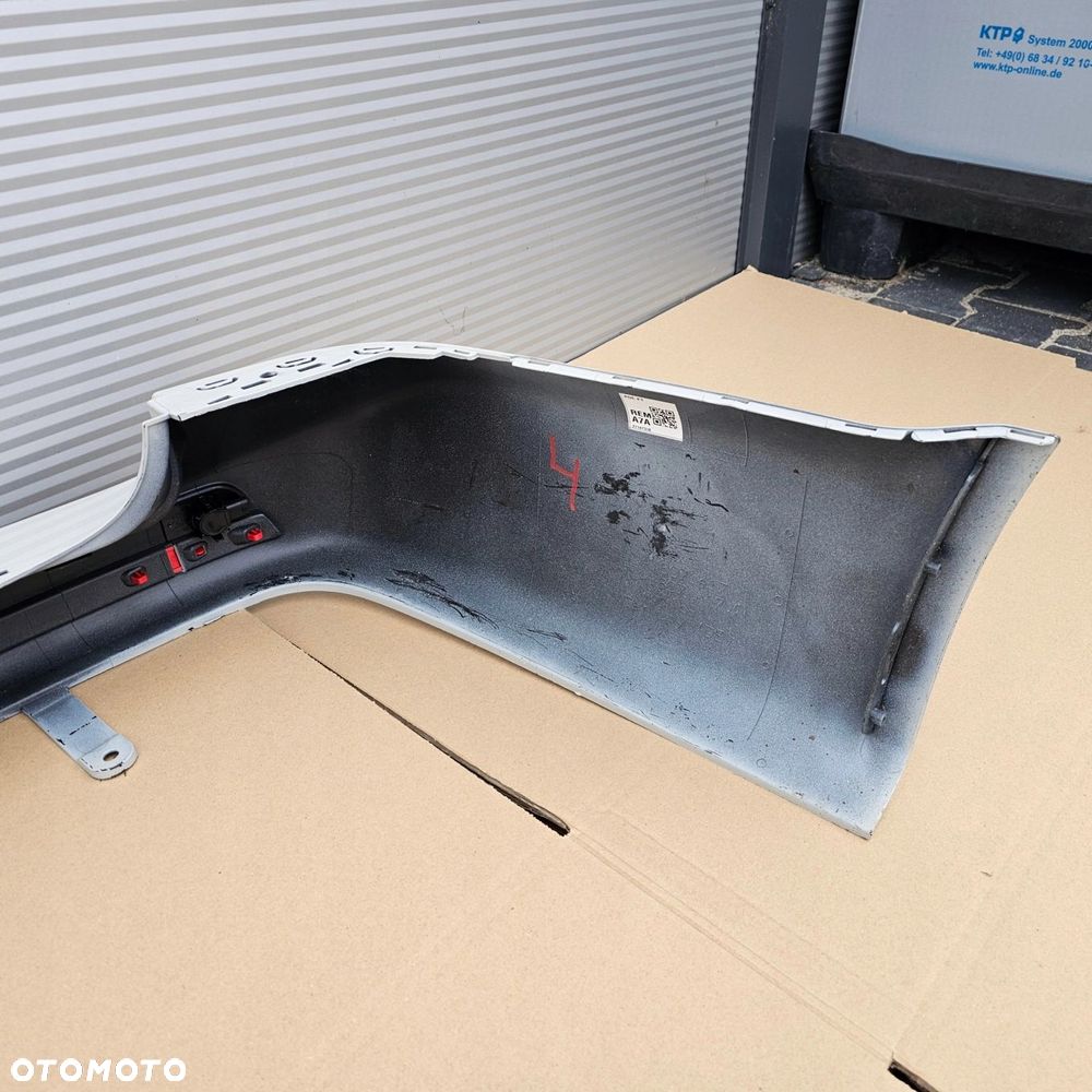 VW T5 LIFT T6 zderzak tył biały LB9A PDC IDEALNY - 10