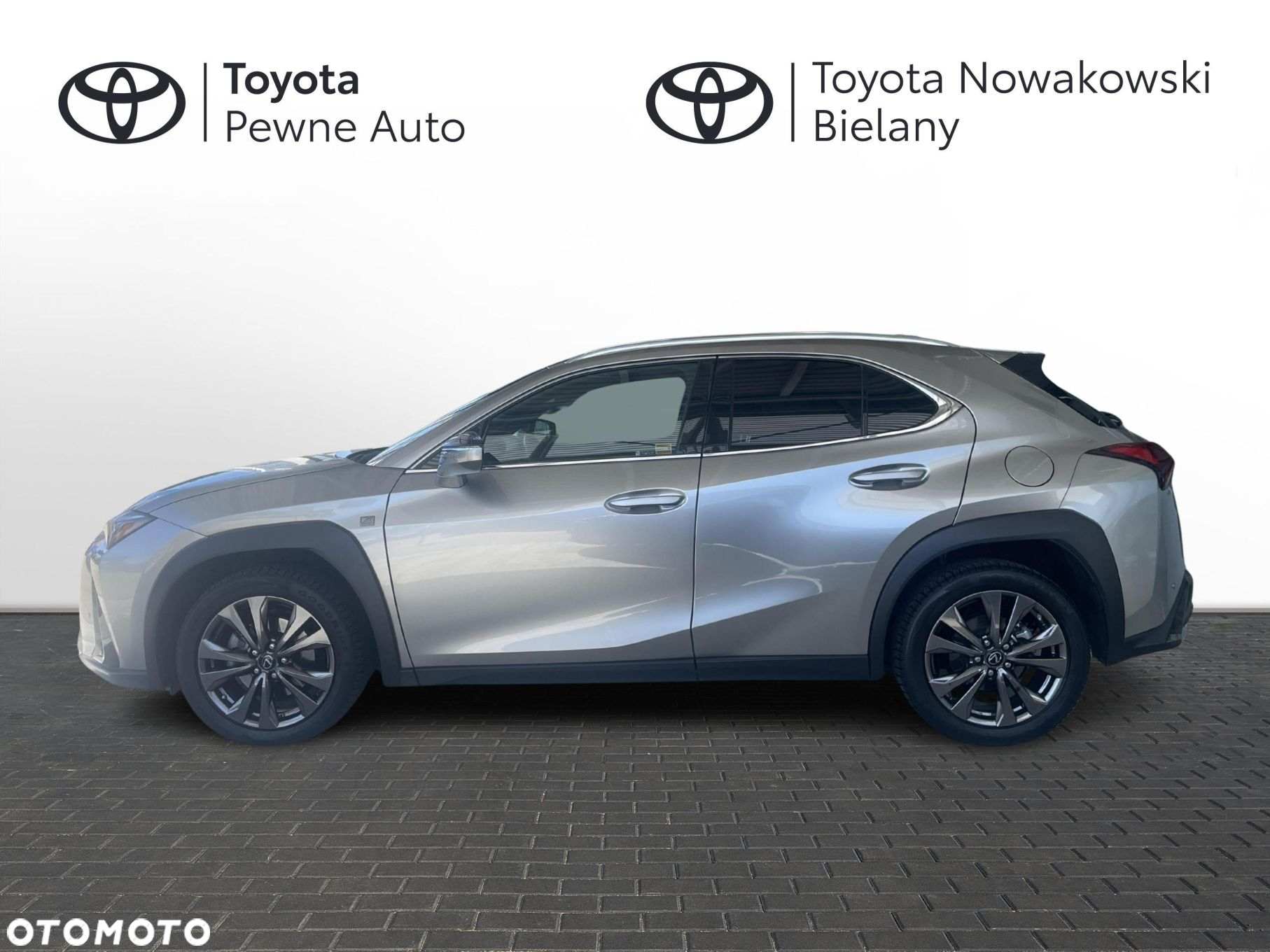 Lexus UX - 2