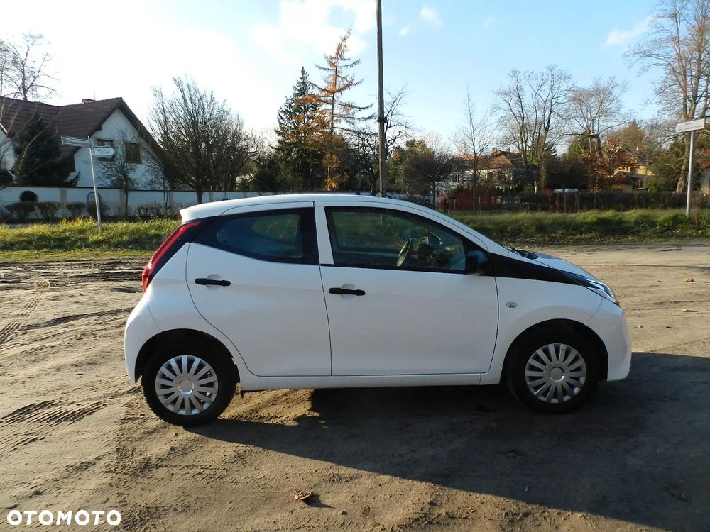 Toyota Aygo - 5