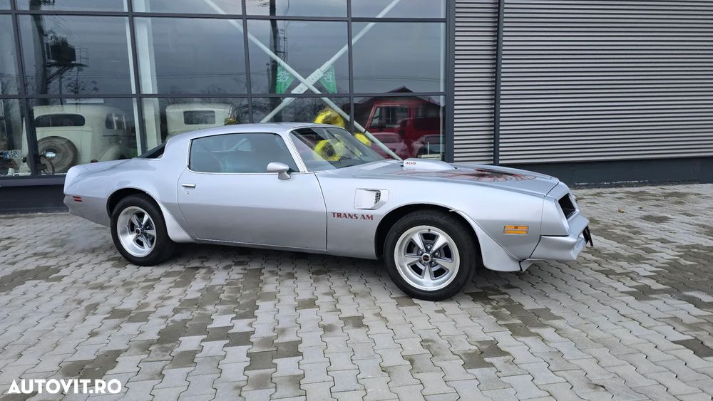 Pontiac Trans Am - 2