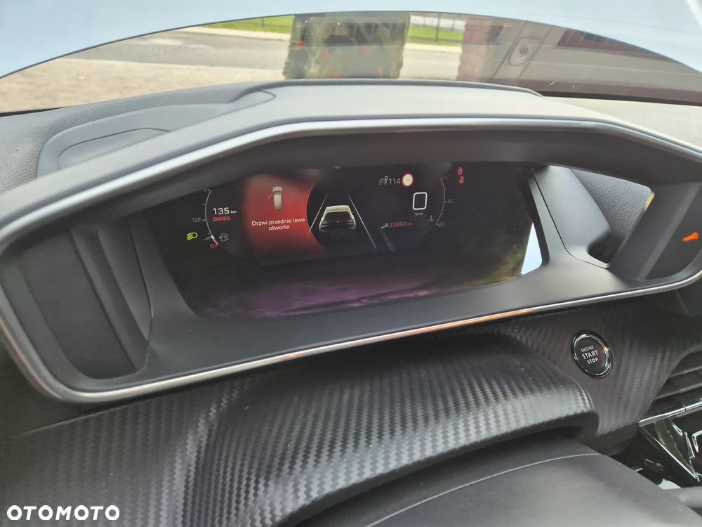 Peugeot 208 PureTech 100 Allure - 8