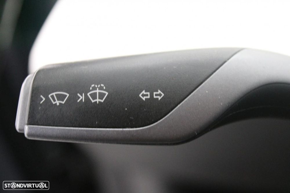 Tesla Model 3 Long-Range Dual Motor AWD - 18