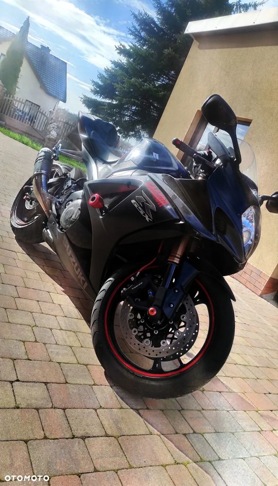 Suzuki GSX-R - 8
