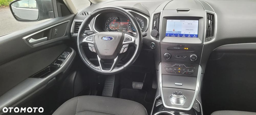 Ford Galaxy 2.0 EcoBlue Titanium - 26