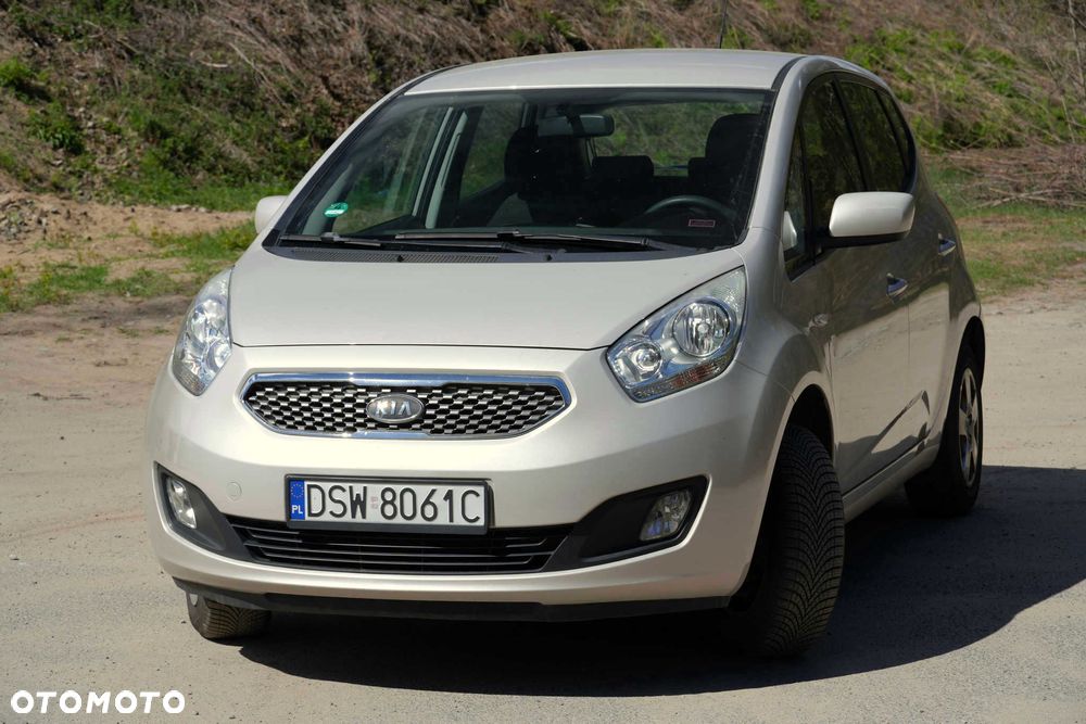 Kia Venga 1.4 CVVT Dream-Team Edition - 2